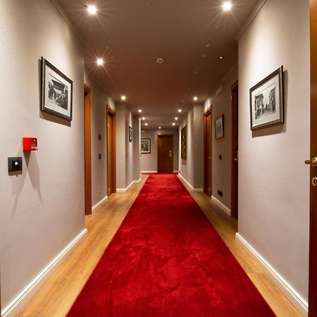 Classic Hotel Тирана Екстериор снимка