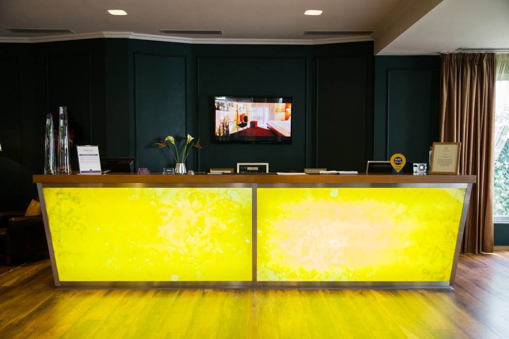 Classic Hotel Тирана Екстериор снимка