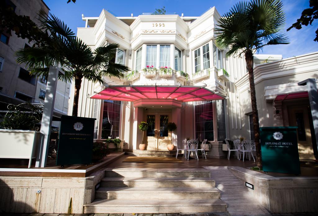 Classic Hotel Тирана Екстериор снимка