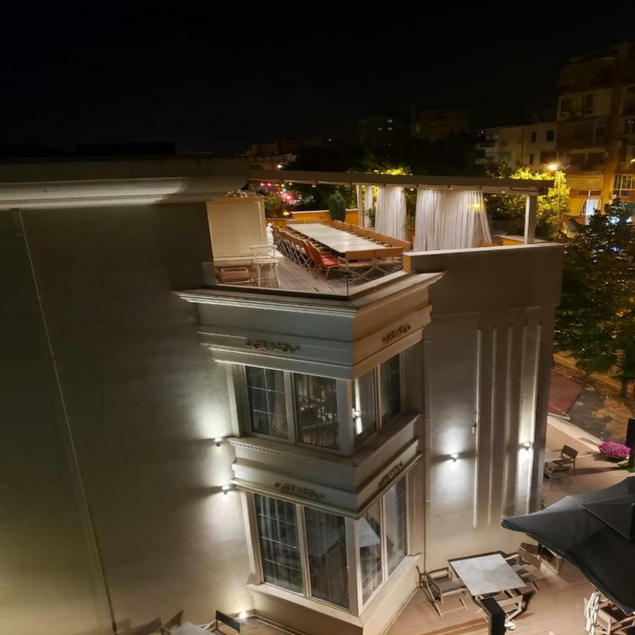 Classic Hotel Тирана Екстериор снимка
